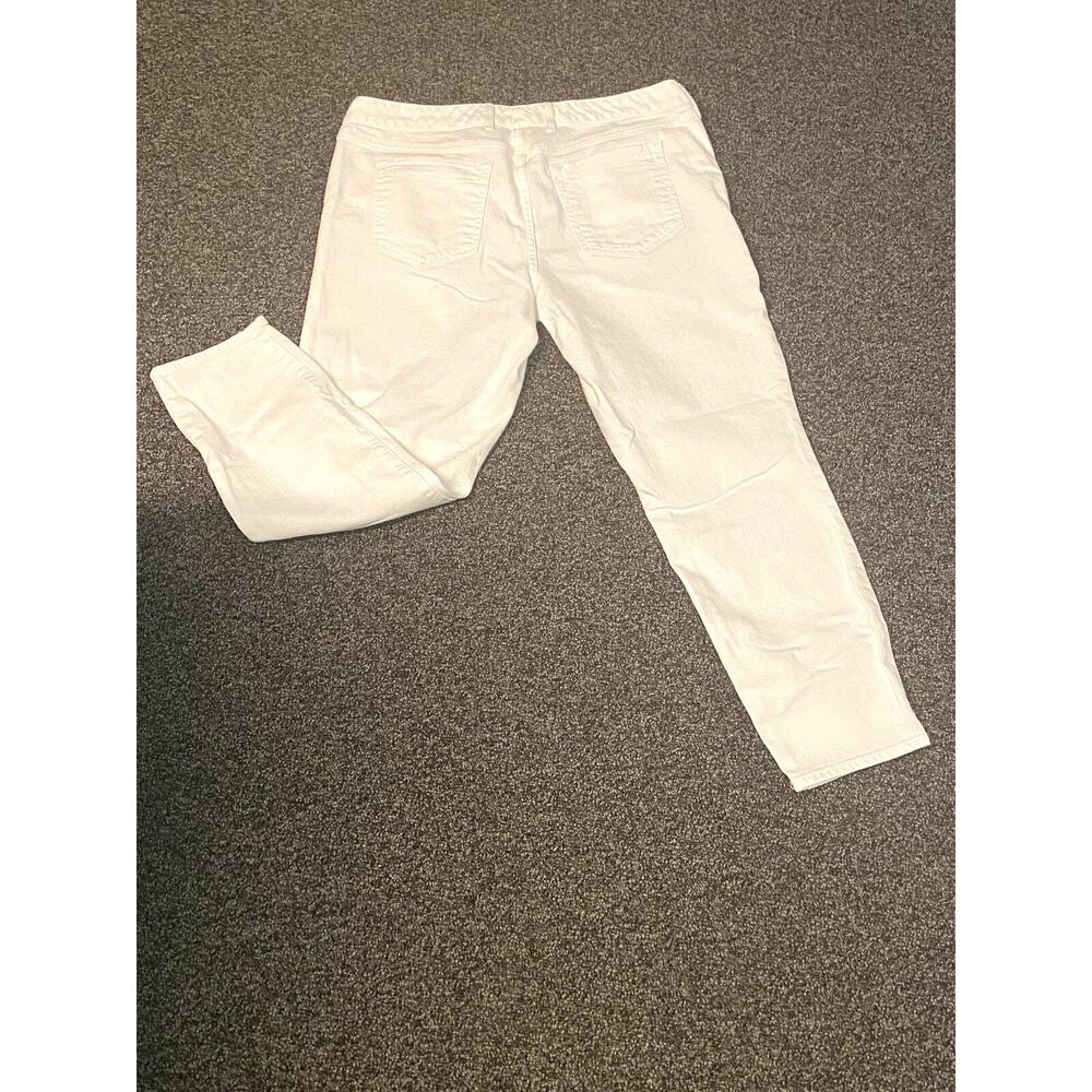 Eddie Bauer white jeans slightly curvy/skinny ankle jeans size 14 (Inventory #2)
